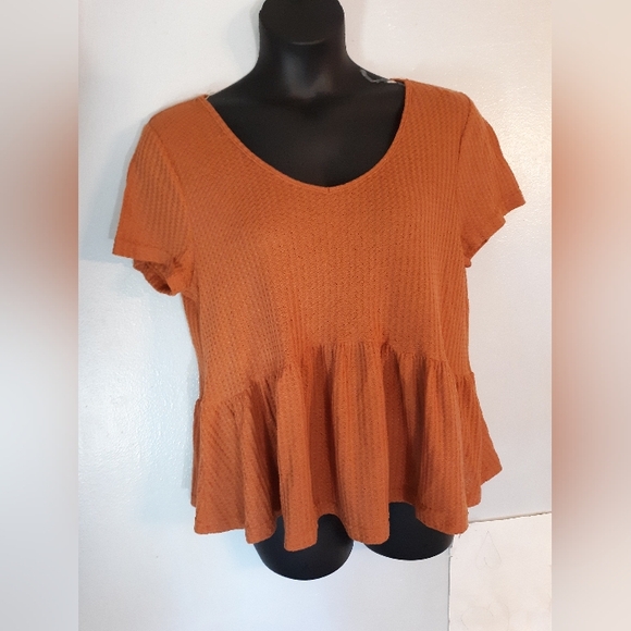 SHEIN Tops - Shein orange honeycomb knit blouse